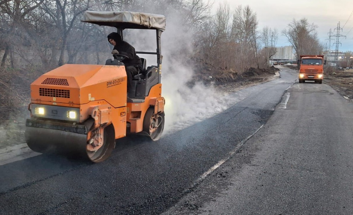 За 19 ноября ульяновские дорожники уложили 2500 квадратных метров асфальта.