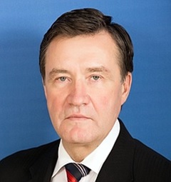 Рябухин Сергей Николаевич.