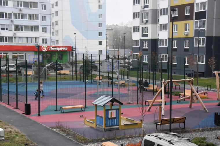 Ульяновские власти подготовили пять проектов по развитию старых жилых микрорайонов  .
