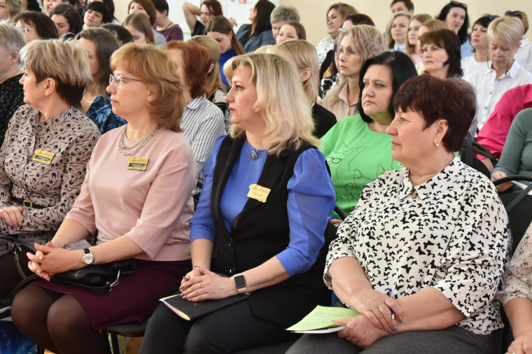 Педагоги со всей страны стали участниками образовательной конференции в ульяновском детском саду.
