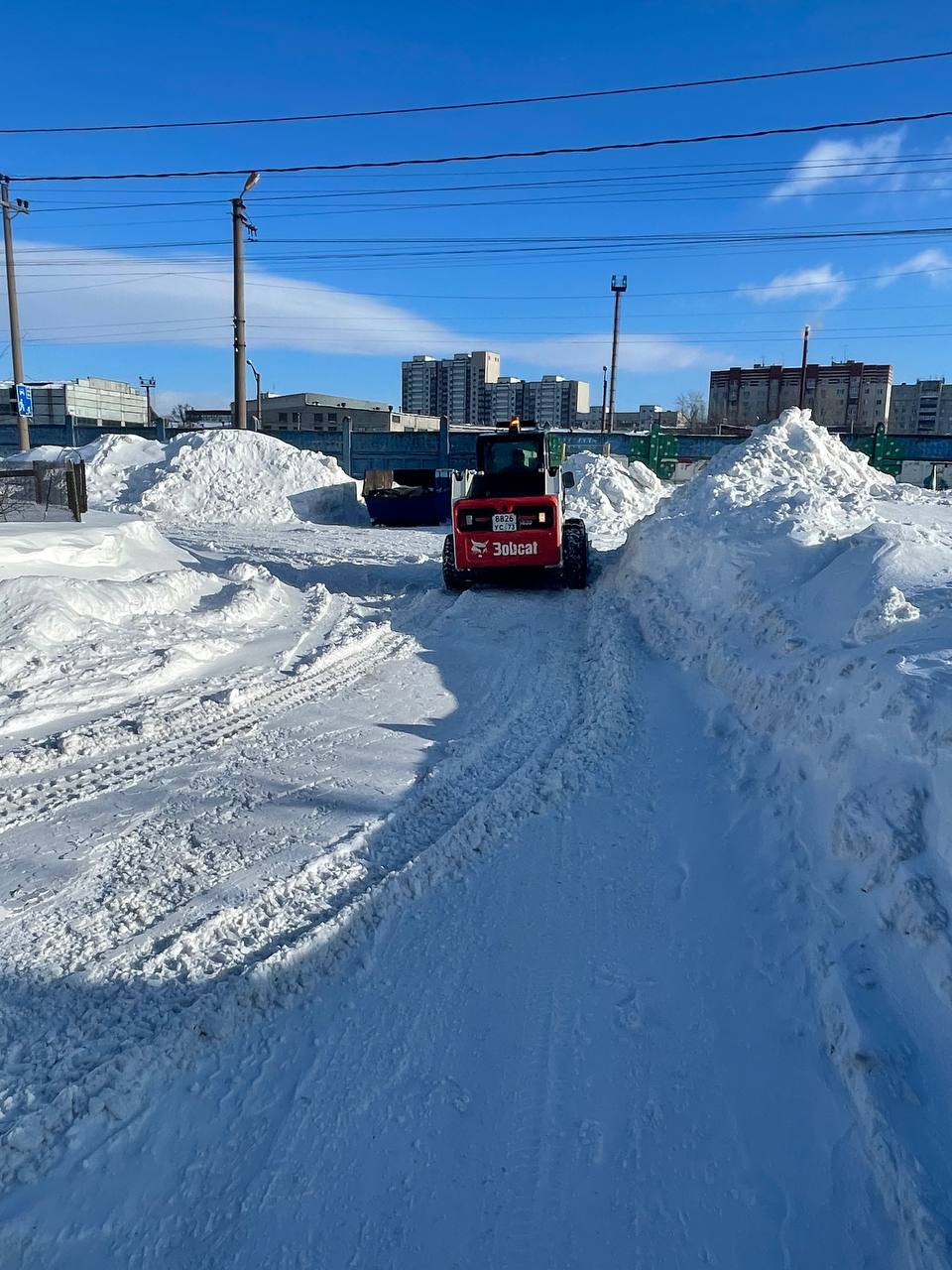 Администрация Ульяновска задействует рекордные силы в вывозе снега.